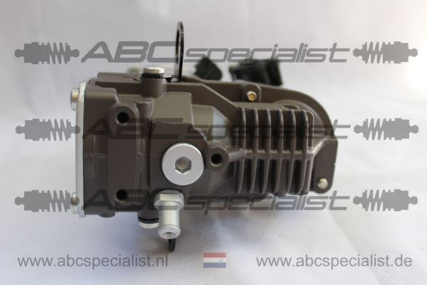 Compressor W164 ML X164 GL W166 M Airmatic pump